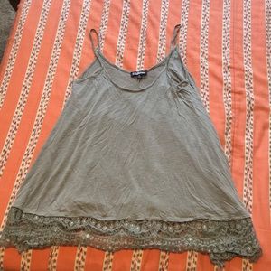 Gray flowy tank top